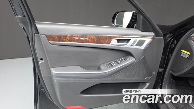 Hyundai Genesis 2014 — photo 14