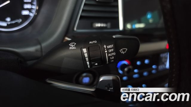 Hyundai Genesis 2014 — photo 29