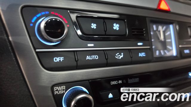 Hyundai Genesis 2014 — photo 35