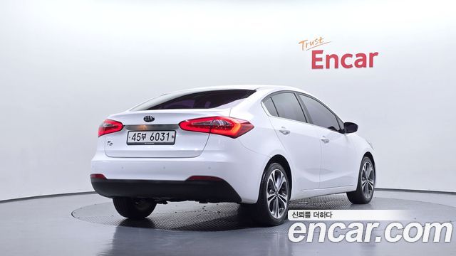 Kia K3 2015 — photo 2