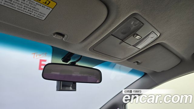 Kia K3 2015 — photo 27