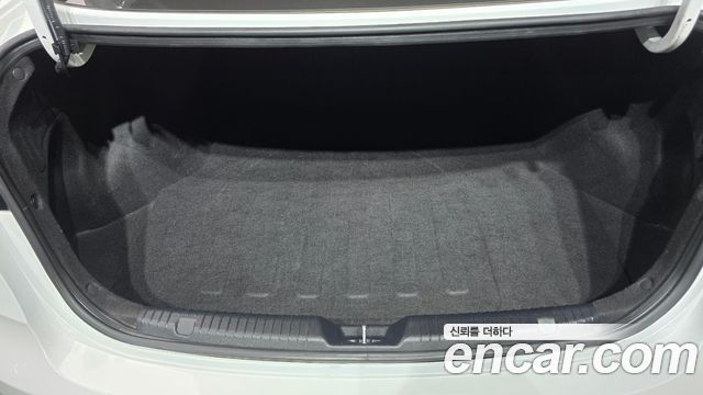 Kia K3 2015 — photo 28