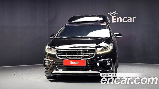 Kia Canival 2019 — photo 3