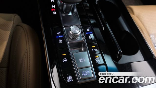 Kia K7 2020 — photo 25