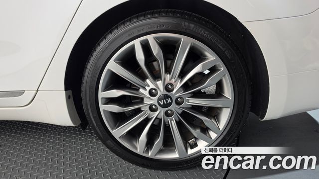 Kia K7 2020 — photo 7