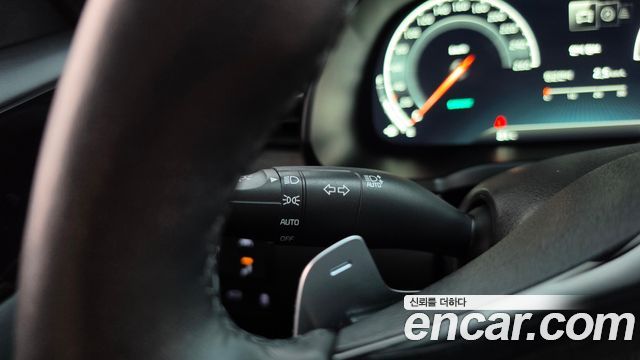 Kia K7 2020 — photo 29
