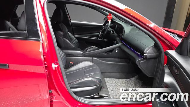 Hyundai AVANTE 2021 — photo 11
