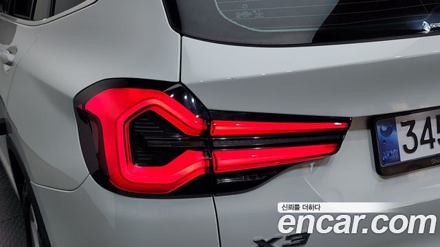 BMW X3 2022 — photo 9