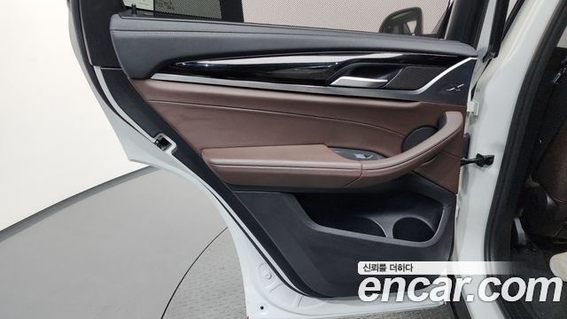 BMW X3 2022 — photo 15