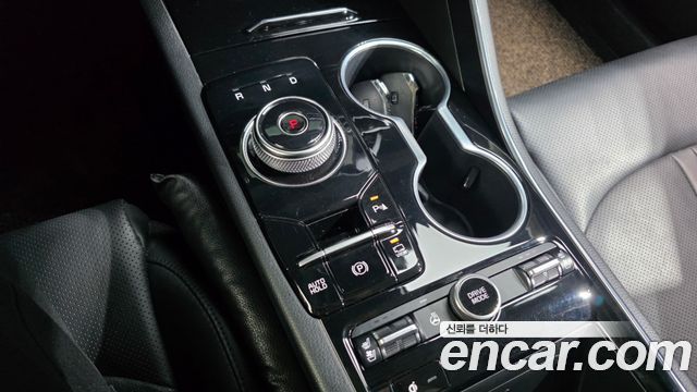 Kia K5 2023 — photo 12