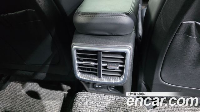 Kia K5 2023 — photo 30