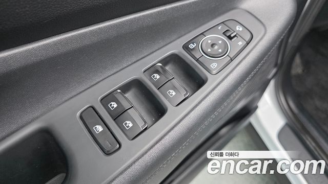 Hyundai Santafe 2021 — photo 12