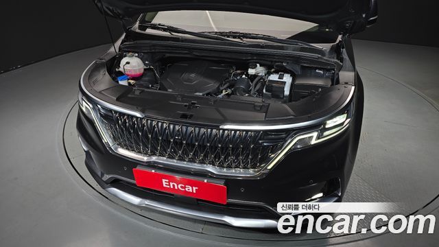Kia Canival 2021 — photo 6