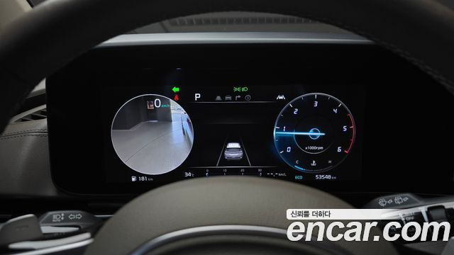 Kia Canival 2021 — photo 8