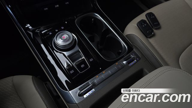 Kia Canival 2021 — photo 9