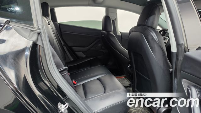 Tesla Model 3 2022 — photo 17
