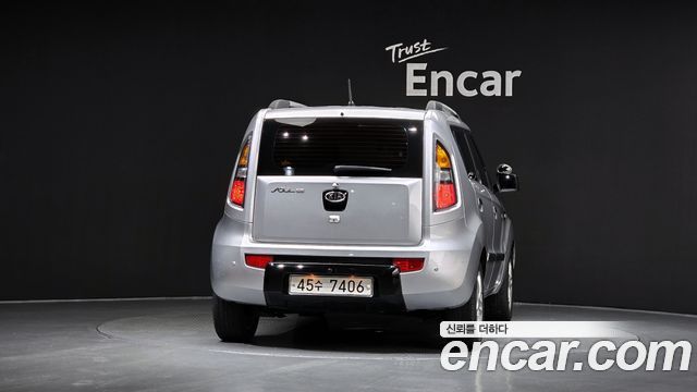 Kia Soul 2010 — photo 4