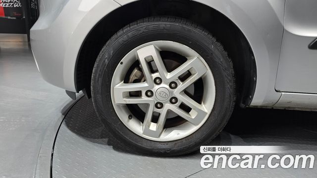 Kia Soul 2010 — photo 5