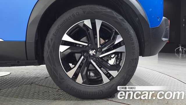Peugeot 2008 2023 — photo 7