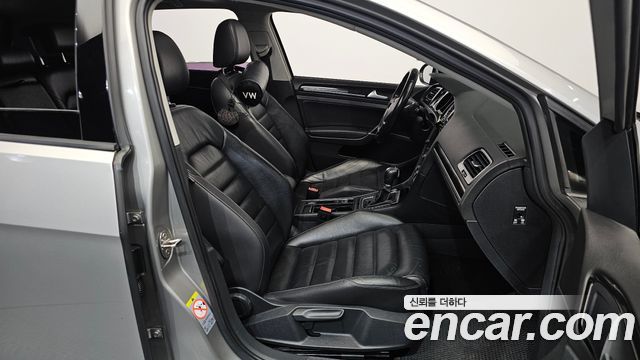 Volkswagen Golf 2015 — photo 12