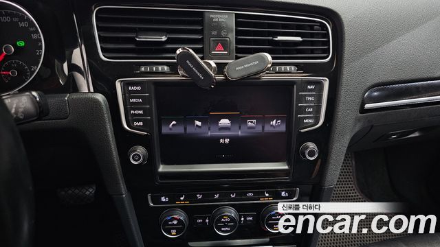 Volkswagen Golf 2015 — photo 14