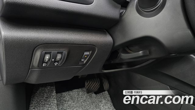 Renault Korea SM6 2016 — photo 24
