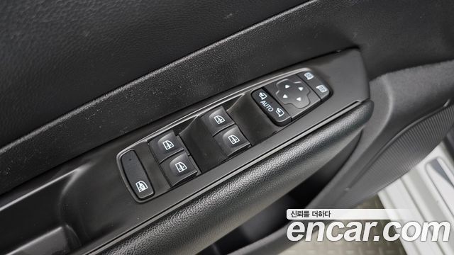 Renault Korea SM6 2016 — photo 25