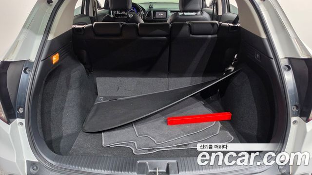 Honda HR-V 2019 — photo 24