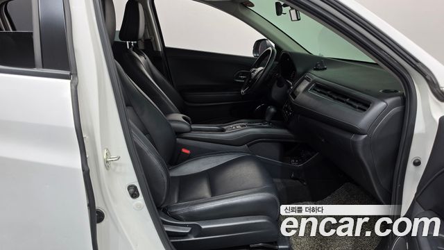 Honda HR-V 2019 — photo 16