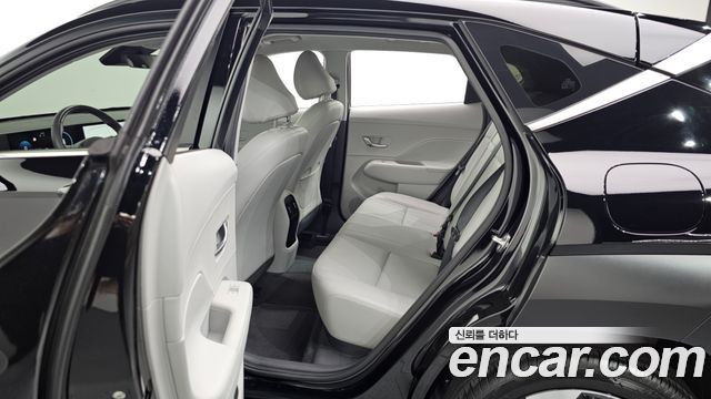 Hyundai Kona 2024 — photo 18