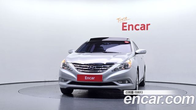 Hyundai Sonata 2010 — photo 3