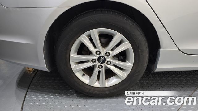 Hyundai Sonata 2010 — photo 5