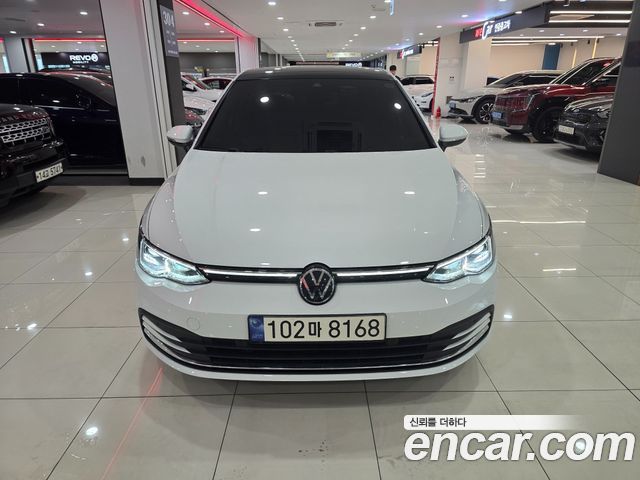 Volkswagen Golf 2023 — photo 2