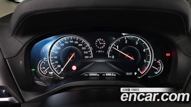 BMW X3 2018 — photo 11