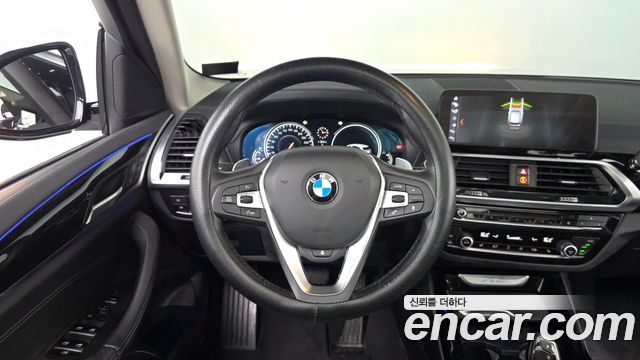 BMW X3 2018 — photo 19