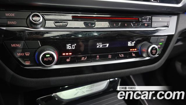 BMW X3 2018 — photo 22