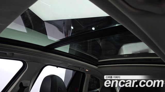 BMW X3 2018 — photo 24