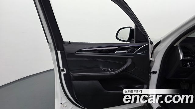 BMW X3 2018 — photo 14