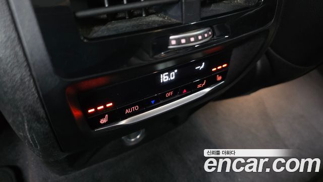 BMW X3 2018 — photo 27