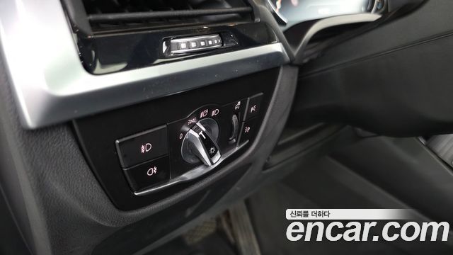 BMW X3 2018 — photo 29