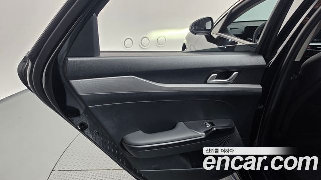 Kia K5 2024 — photo 15