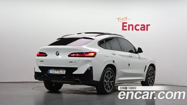 BMW X4 2023 — photo 2