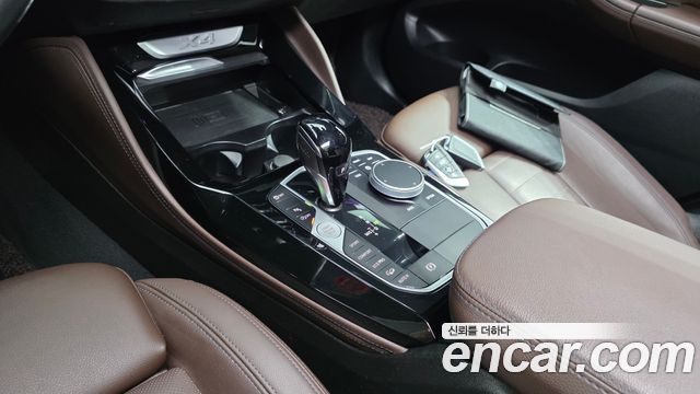 BMW X4 2023 — photo 12
