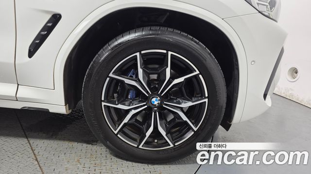 BMW X4 2023 — photo 7