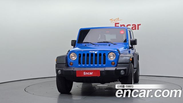 Jeep Wrangler 2011 — photo 3