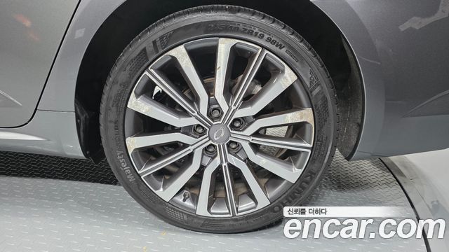 Renault Korea SM6 2021 — photo 7