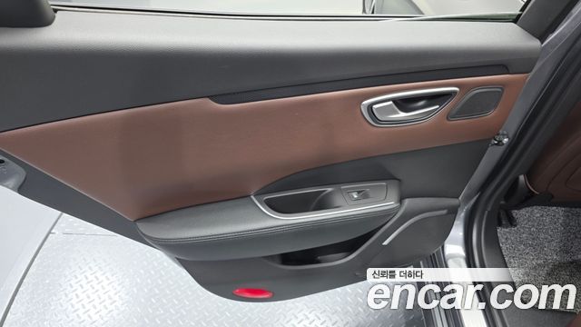 Renault Korea SM6 2021 — photo 15