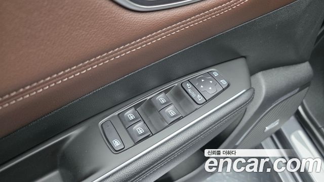 Renault Korea SM6 2021 — photo 33
