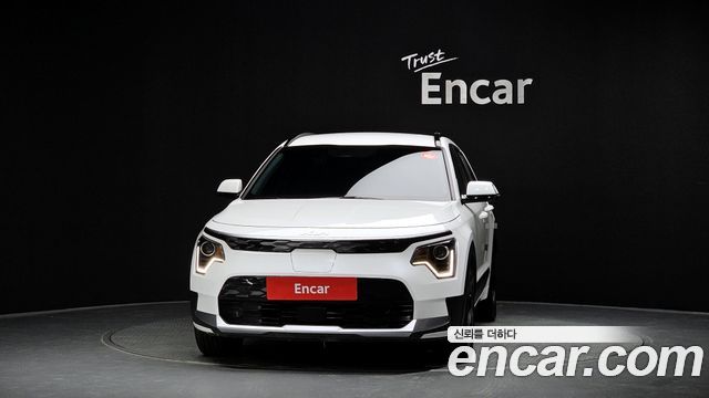 Kia Niro 2024 — photo 3