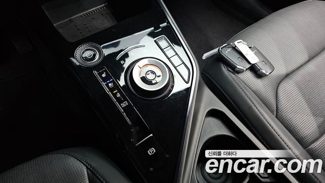 Kia Niro 2024 — photo 9